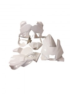 Yamaha YZF R9-complete with radiator cover9